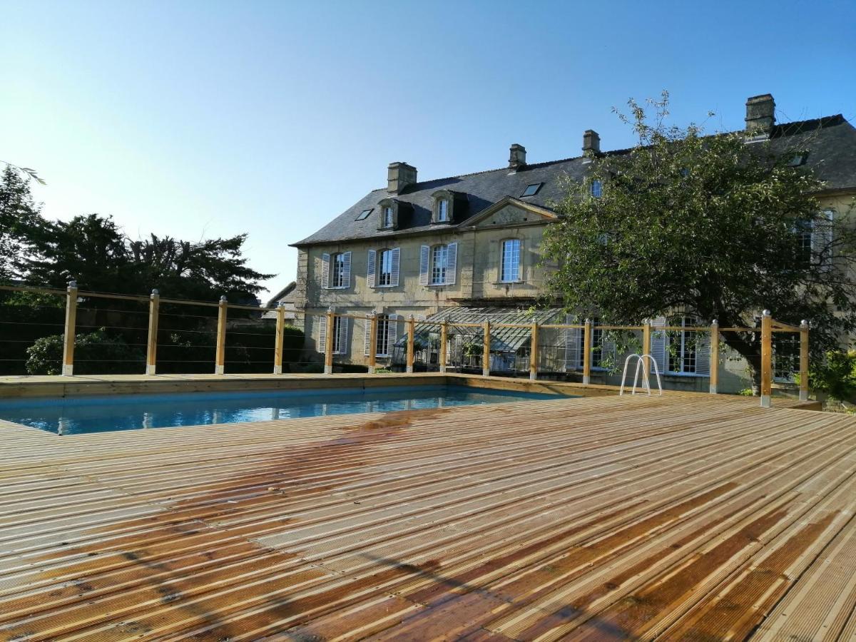 Bed & Breakfast Chateau Les Cedres Bretteville-l'Orgueilleuse Экстерьер фото