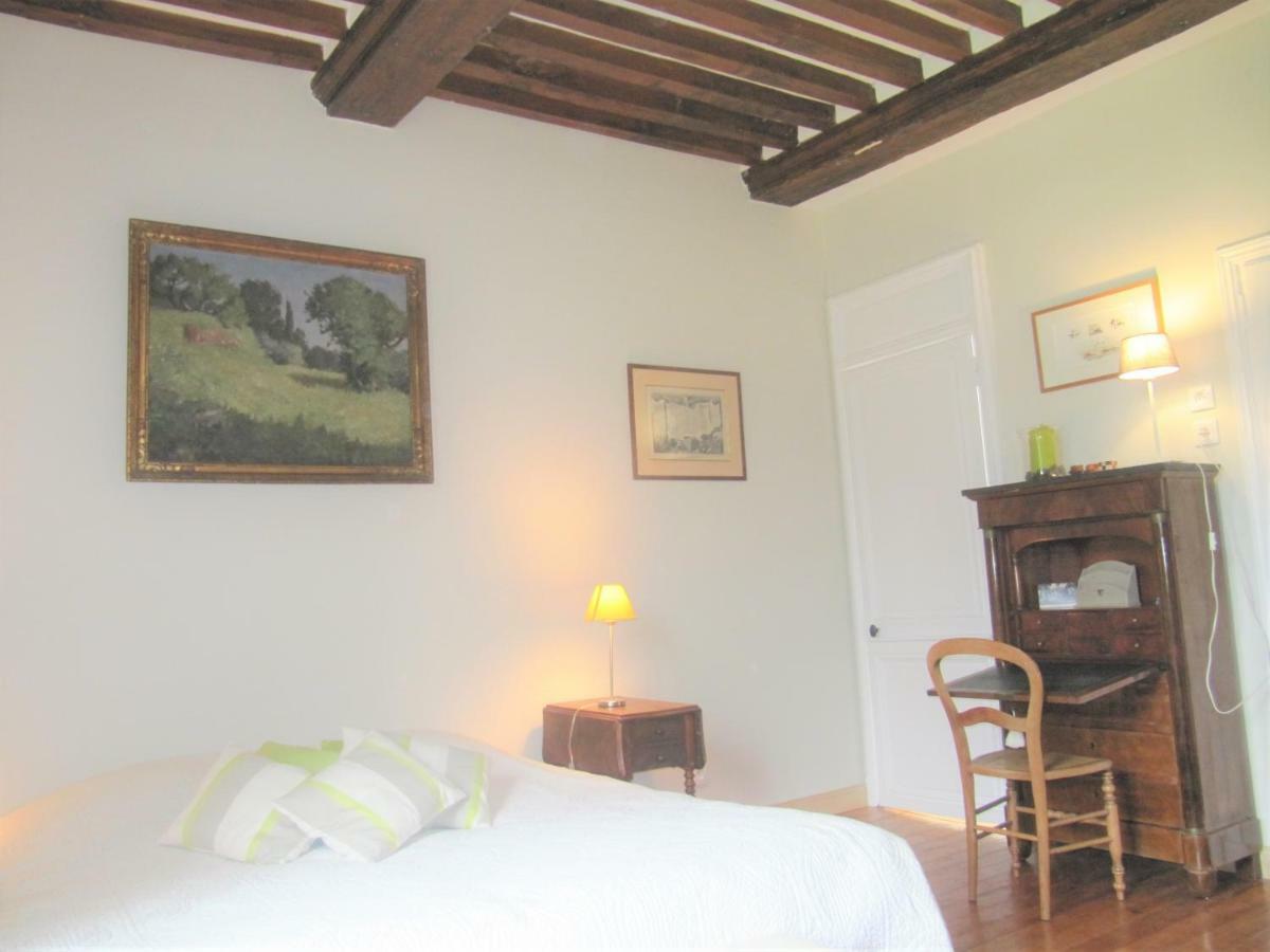 Bed & Breakfast Chateau Les Cedres Bretteville-l'Orgueilleuse Экстерьер фото