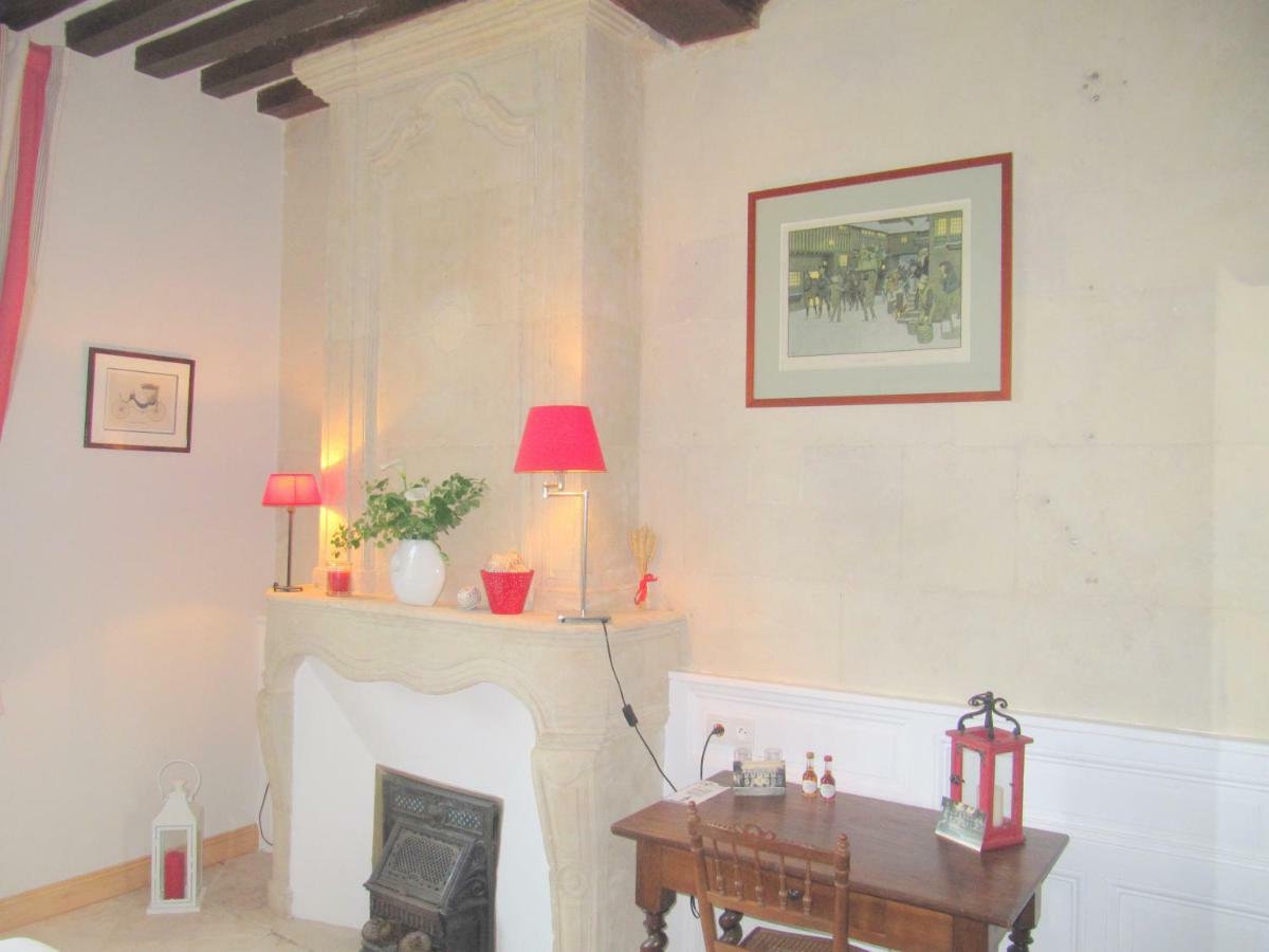 Bed & Breakfast Chateau Les Cedres Bretteville-l'Orgueilleuse Экстерьер фото